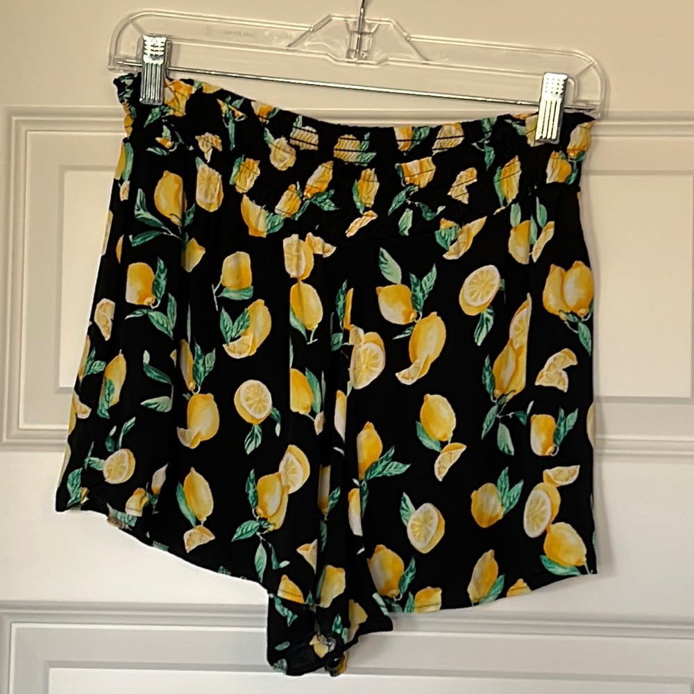 Victoria secret pink- Black lemon print sleep shorts